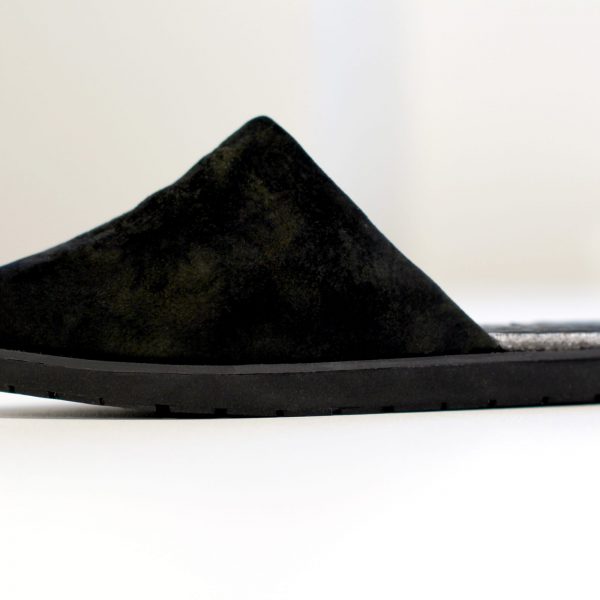 Amadou Mushroom Skin dyed black Irene Marie Seelig